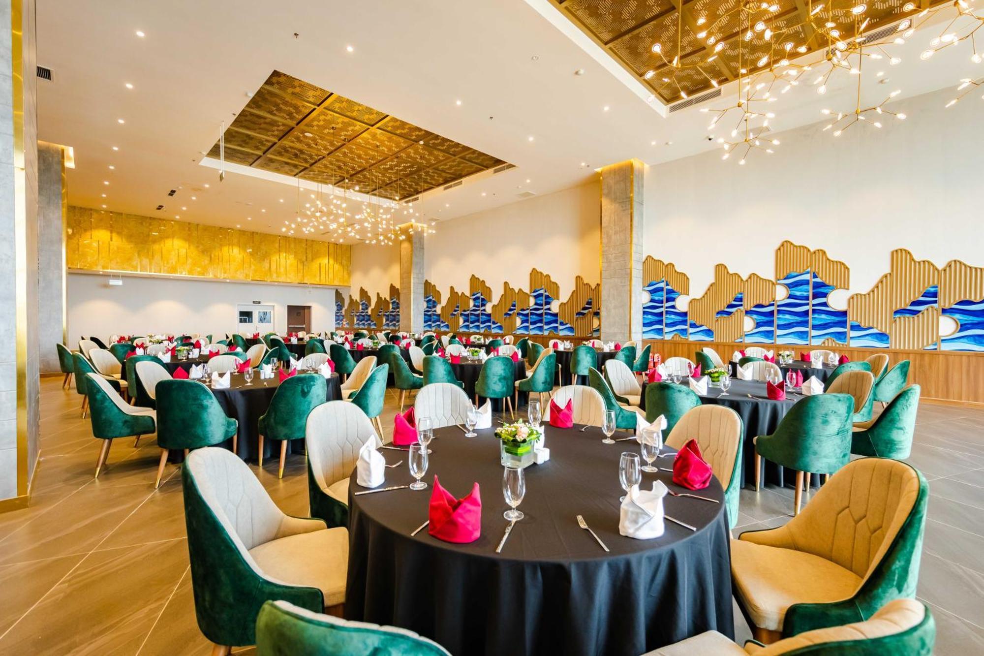 Muong Thanh Luxury Ha Long Centre II Extérieur photo
